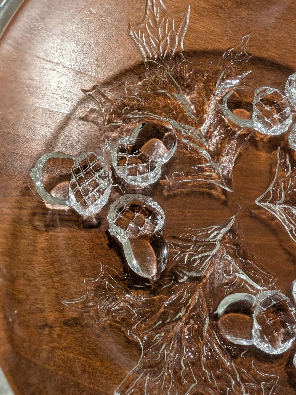 Federal Glass Co 1950s/60s Embossed Oak Leaf Acorn Glass Bowl
